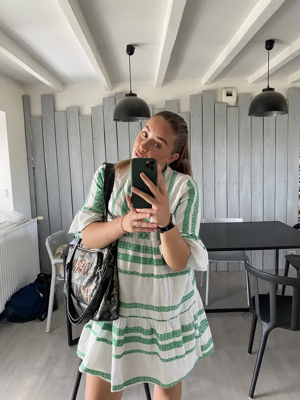 Loane, nounou (garde à domicile) à Givors