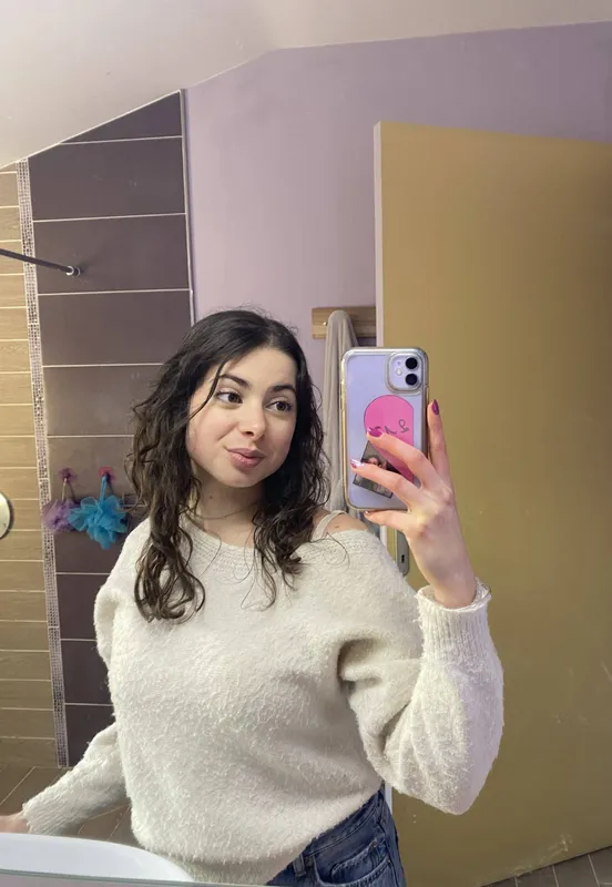 coralie, babysitter à Bourg-en-Bresse