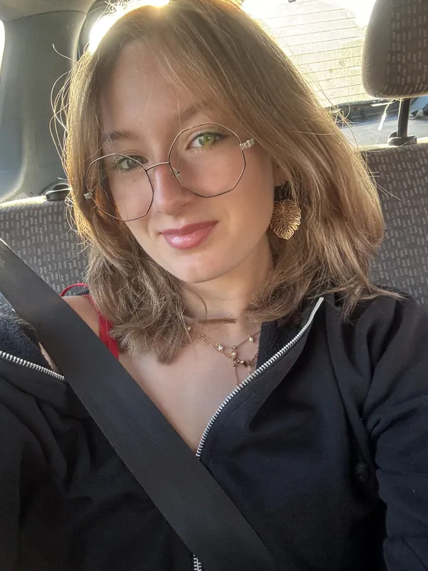 Marije, babysitter à Argentan