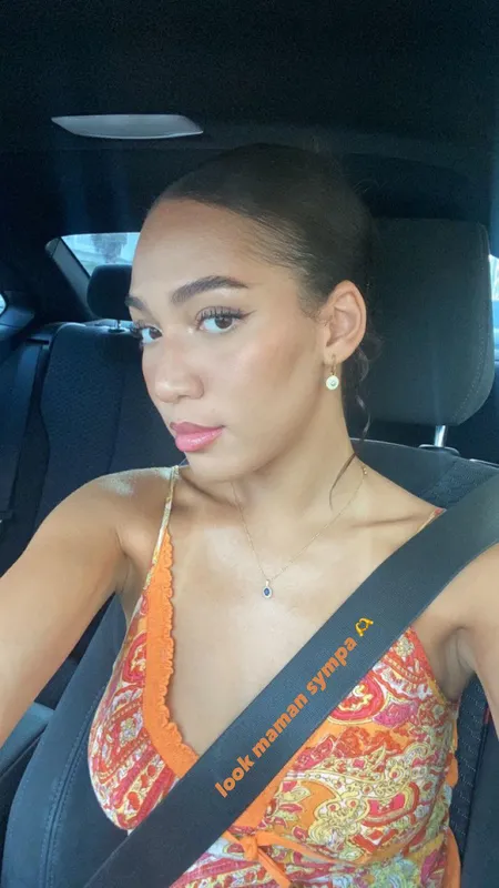 Jihane, babysitter à Lyon
