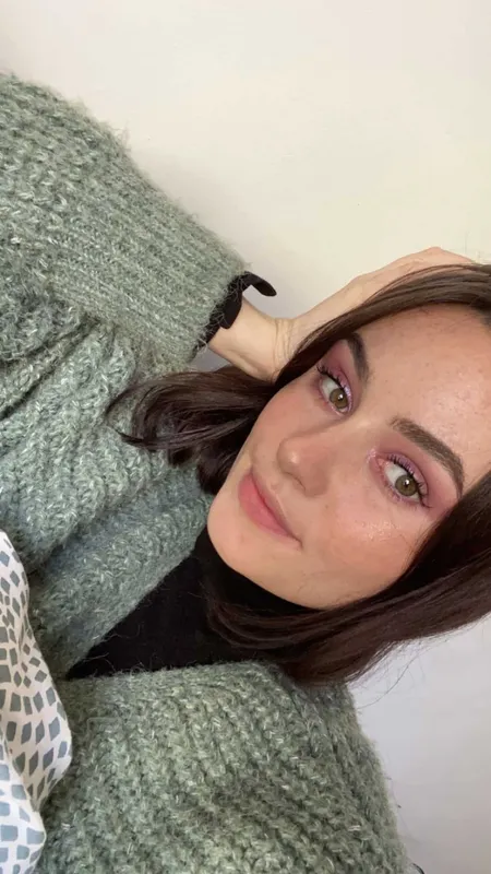 Manon, babysitter à Ballan-Miré