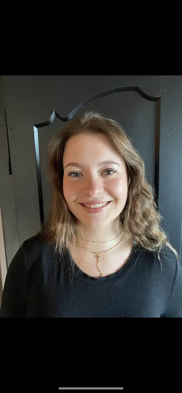 Candice, babysitter à Bordeaux